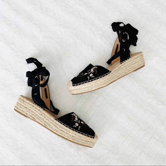 Nanette Lepore // Beatriz lace up espadrilles - Picture 4 of 8